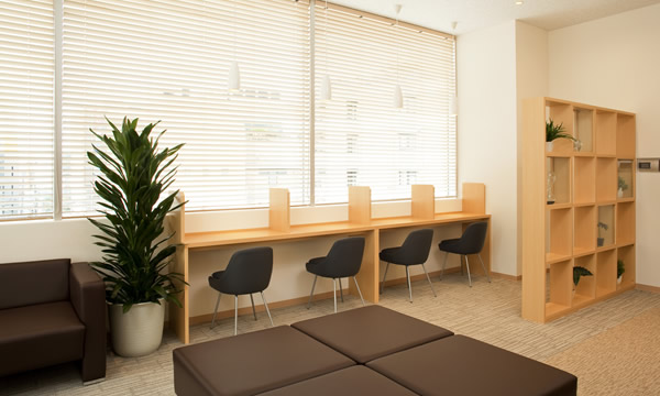 自由が丘ラーニングスタジオ自主学習スペース